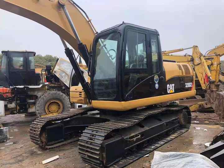 Used Cat320D2L Excavator Efficient Heavy ConstructionEquipment with Original Engine Second Hand Crawler Excavator - Bager: slika 5 Used Cat320D2L Excavator Efficient Heavy ConstructionEquipment with Original Engine Second Hand Crawler Excavator - Bager: slika 5
