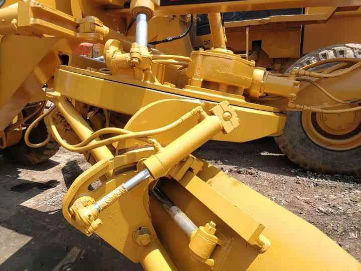 Used Caterpillar CAT 140k Land Road Motor Grader CAT140k Used Grader Cheap Price for Sale - Grejder: slika 3 Used Caterpillar CAT 140k Land Road Motor Grader CAT140k Used Grader Cheap Price for Sale - Grejder: slika 3