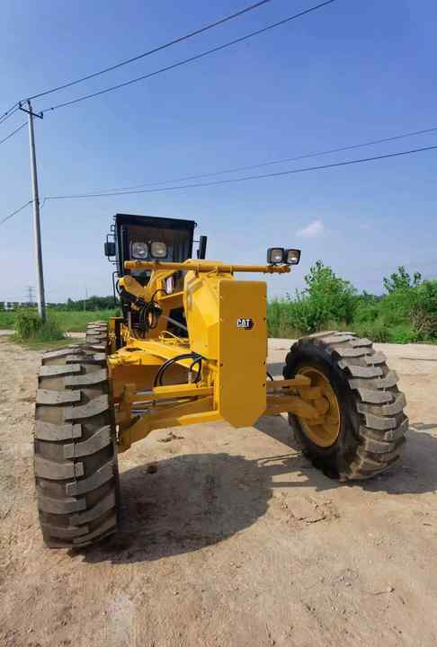 Used Caterpillar CAT 140k Land Road Motor Grader CAT140k Used Grader Cheap Price for Sale - Grejder: slika 3 Used Caterpillar CAT 140k Land Road Motor Grader CAT140k Used Grader Cheap Price for Sale - Grejder: slika 3