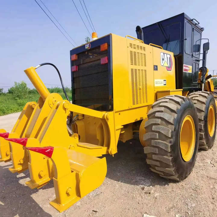 Used Caterpillar CAT 140k Land Road Motor Grader CAT140k Used Grader Cheap Price for Sale - Grejder: slika 2 Used Caterpillar CAT 140k Land Road Motor Grader CAT140k Used Grader Cheap Price for Sale - Grejder: slika 2