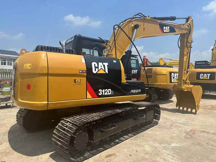 Used Caterpillar Cat312D2 Excavator Original Japan Heavy Machinery Caterpillar 312D2 Excavator for Sale - Bager guseničar: slika 2 Used Caterpillar Cat312D2 Excavator Original Japan Heavy Machinery Caterpillar 312D2 Excavator for Sale - Bager guseničar: slika 2