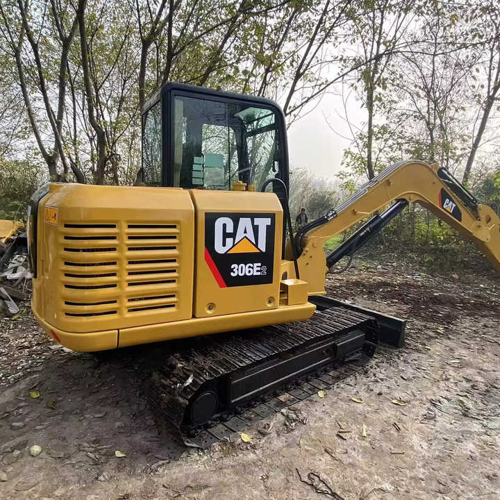 Bager Used Crawler Caterpillar 306 Mini Excavator with High Quality Hot Sale: slika 1
