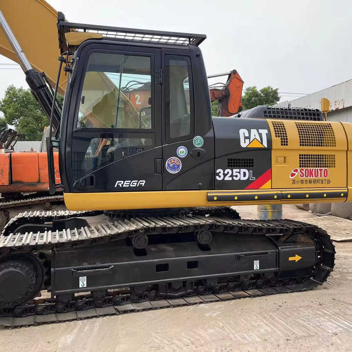 Used Digger CAT 325DL Construction Machinery Construction Digger Used CAT 325DL Cheap Excavator - Bager guseničar: slika 1 Used Digger CAT 325DL Construction Machinery Construction Digger Used CAT 325DL Cheap Excavator - Bager guseničar: slika 1