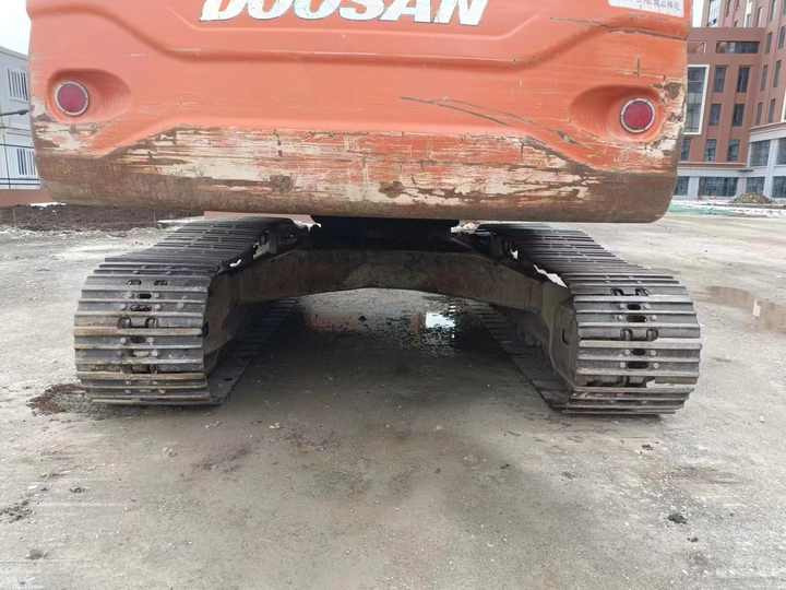 Used Digger Doosan DX225LC-9T Construction Machinery Construction Digger Used Doosan DX225LC-9T Cheap Excavator - Bager guseničar: slika 5 Used Digger Doosan DX225LC-9T Construction Machinery Construction Digger Used Doosan DX225LC-9T Cheap Excavator - Bager guseničar: slika 5