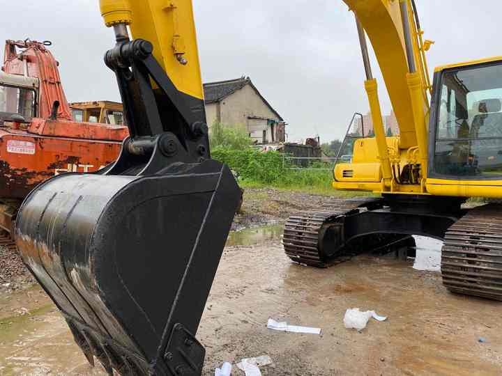 Bager guseničar Used Good Quality Japan Original PC200-6 in Good Condition PC200-6 Komatsu: slika 6