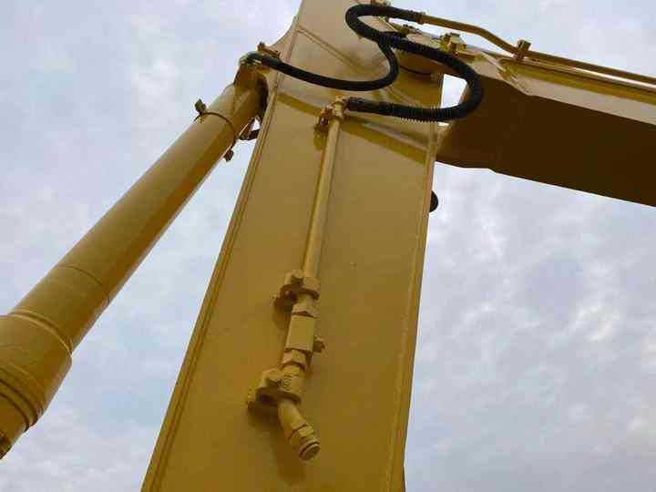 Used Good Quality Japan Original PC200-7 in Good Condition PC200-7 Komatsu - Bager guseničar: slika 3 Used Good Quality Japan Original PC200-7 in Good Condition PC200-7 Komatsu - Bager guseničar: slika 3