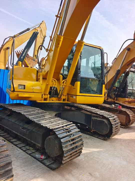 Used Good Quality Japan Original PC200-7 in Good Condition PC200-7 Komatsu - Bager guseničar: slika 5 Used Good Quality Japan Original PC200-7 in Good Condition PC200-7 Komatsu - Bager guseničar: slika 5