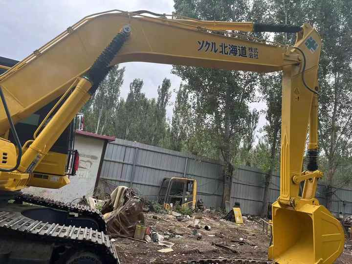 Used Good Quality Japan Original PC220-8 in Good Condition PC220-8 Komatsu - Bager guseničar: slika 5 Used Good Quality Japan Original PC220-8 in Good Condition PC220-8 Komatsu - Bager guseničar: slika 5