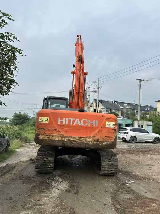 Used HITACHI ZX210-3G New Model Excavator Second Hand Machine Popular Brand Japan Hitachi Hydraulic Machinery - Bager guseničar: slika 2 Used HITACHI ZX210-3G New Model Excavator Second Hand Machine Popular Brand Japan Hitachi Hydraulic Machinery - Bager guseničar: slika 2