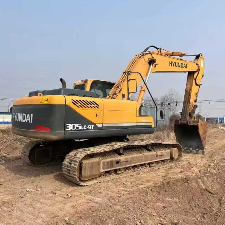 Used HYUNDAI 305LC-9T Crawler Excavator with good performance Hyundai30 tons earthmoving machinery with low price on-sale - Bager guseničar: slika 1 Used HYUNDAI 305LC-9T Crawler Excavator with good performance Hyundai30 tons earthmoving machinery with low price on-sale - Bager guseničar: slika 1
