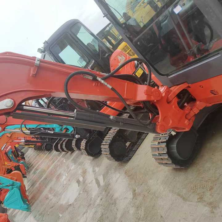 Used Heavy Construction Equipment Kubota U35 Excavator Used Machine - Bager guseničar: slika 3 Used Heavy Construction Equipment Kubota U35 Excavator Used Machine - Bager guseničar: slika 3