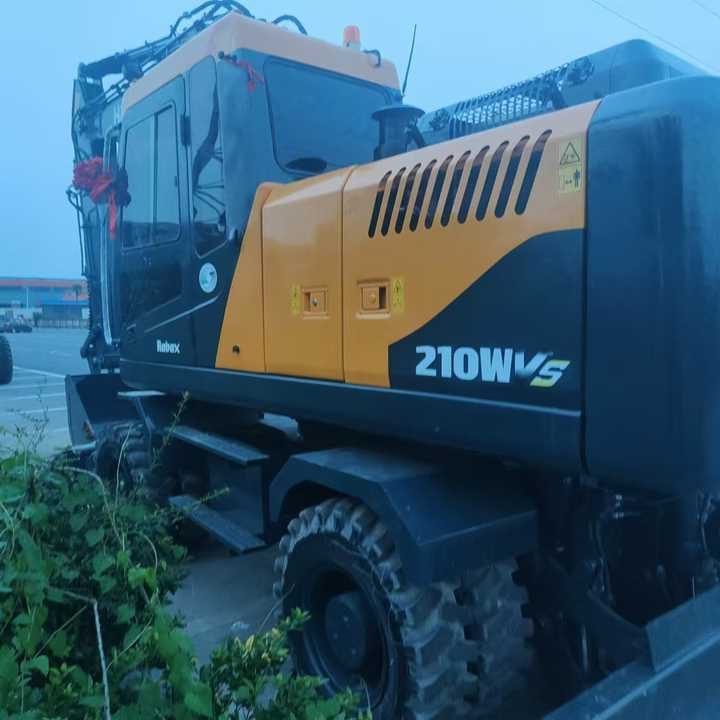 Used Hyundai 210w 20T Second Hand Korea Original Large Wheel Excavator Mining Construction Excavators Hot Sale 210w 220 225 30t - Bager: slika 3 Used Hyundai 210w 20T Second Hand Korea Original Large Wheel Excavator Mining Construction Excavators Hot Sale 210w 220 225 30t - Bager: slika 3