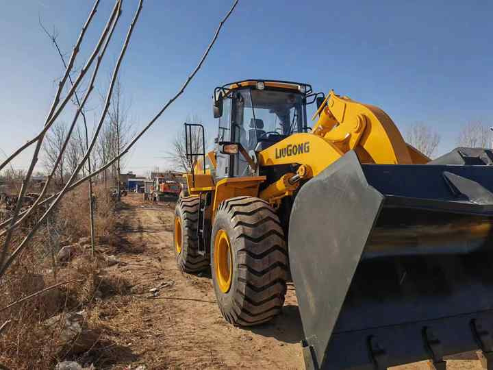 Used LIUGONG 856H wheel in Good Condition for sale 90%new uesd Loader liugong 856h Used Loader For Sale - Utovarivač točkaš: slika 5 Used LIUGONG 856H wheel in Good Condition for sale 90%new uesd Loader liugong 856h Used Loader For Sale - Utovarivač točkaš: slika 5