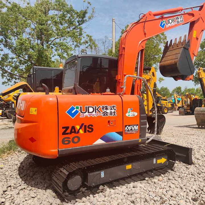 Used Original Japan Brand Hitachi Zx60 Excavator for Sale - Bager: slika 1 Used Original Japan Brand Hitachi Zx60 Excavator for Sale - Bager: slika 1