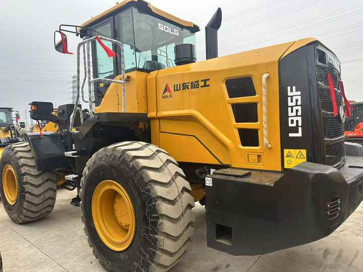 Used SDLG955F New Model Wheel Loader Second Hand Machine Popular Brand Sdlg Hydraulic Machinery - Utovarivač točkaš: slika 3 Used SDLG955F New Model Wheel Loader Second Hand Machine Popular Brand Sdlg Hydraulic Machinery - Utovarivač točkaš: slika 3