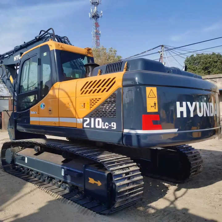 Used Wheel Excavator hyundai 210w-9 for Sale Good Condition Wheel Excavator - Bager guseničar: slika 4 Used Wheel Excavator hyundai 210w-9 for Sale Good Condition Wheel Excavator - Bager guseničar: slika 4