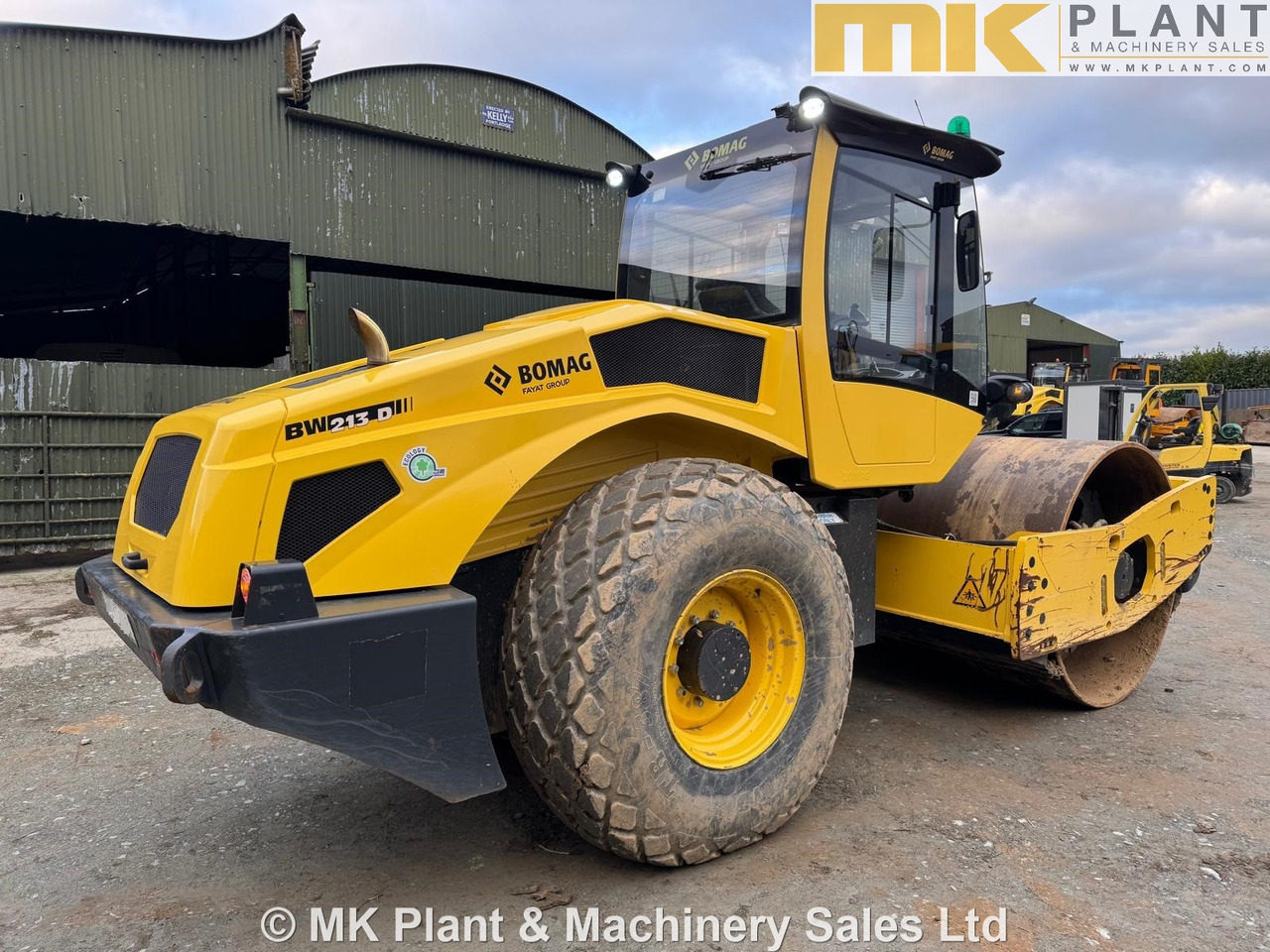 BOMAG BW213D-5 - Valjak: slika 4 BOMAG BW213D-5 - Valjak: slika 4