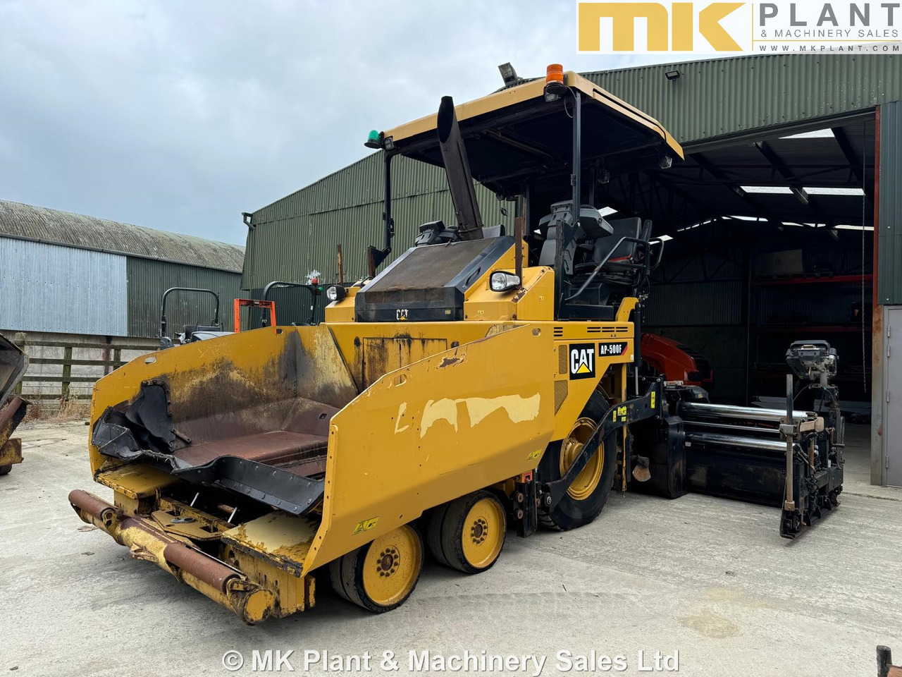 CATERPILLAR AP500F - Asfaltni finišer: slika 2 CATERPILLAR AP500F - Asfaltni finišer: slika 2