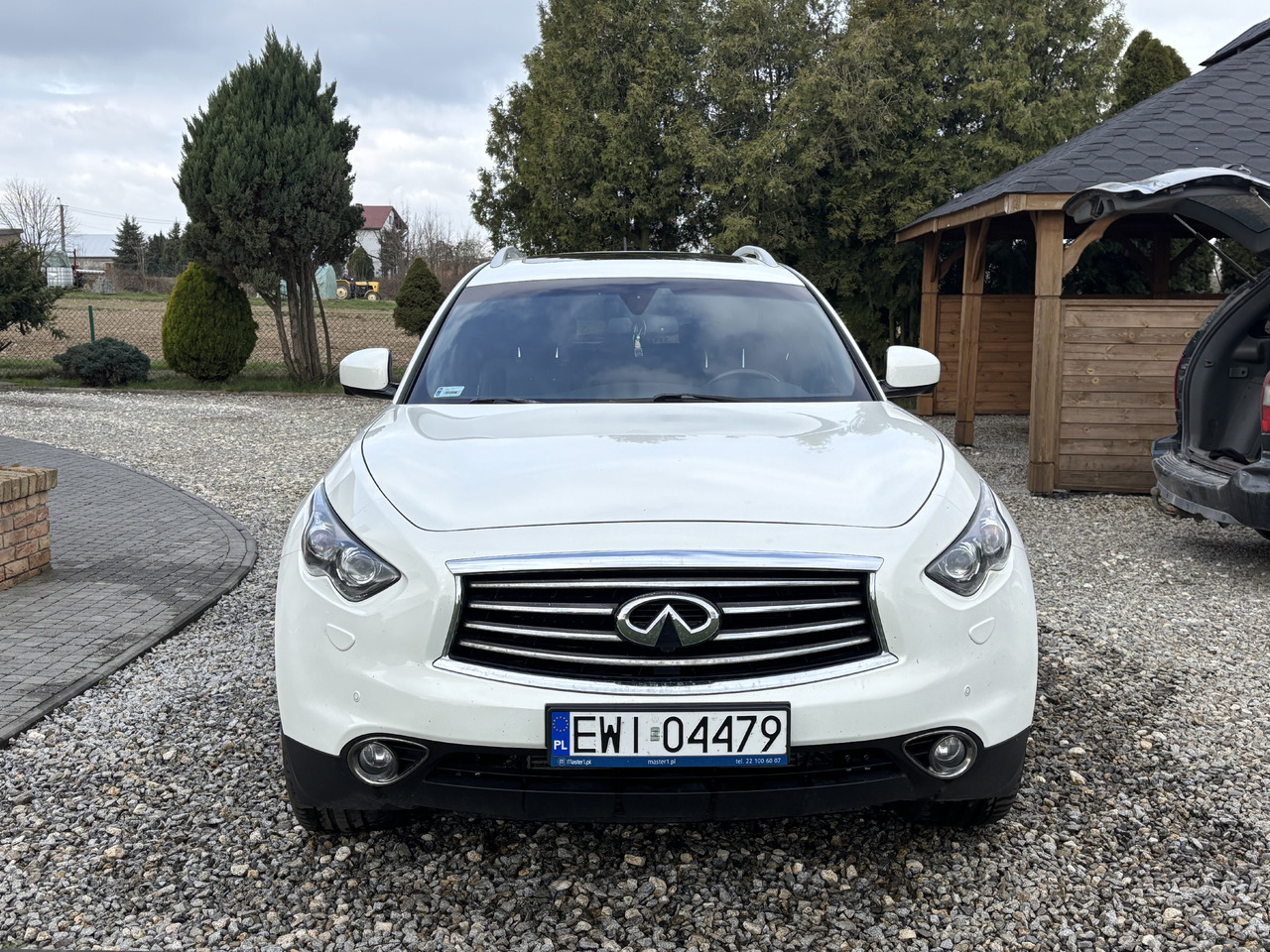 Infiniti QX70 FX30 Diesel V6 Euro6 - SUVSUV: slika 2 Infiniti QX70 FX30 Diesel V6 Euro6 - SUVSUV: slika 2