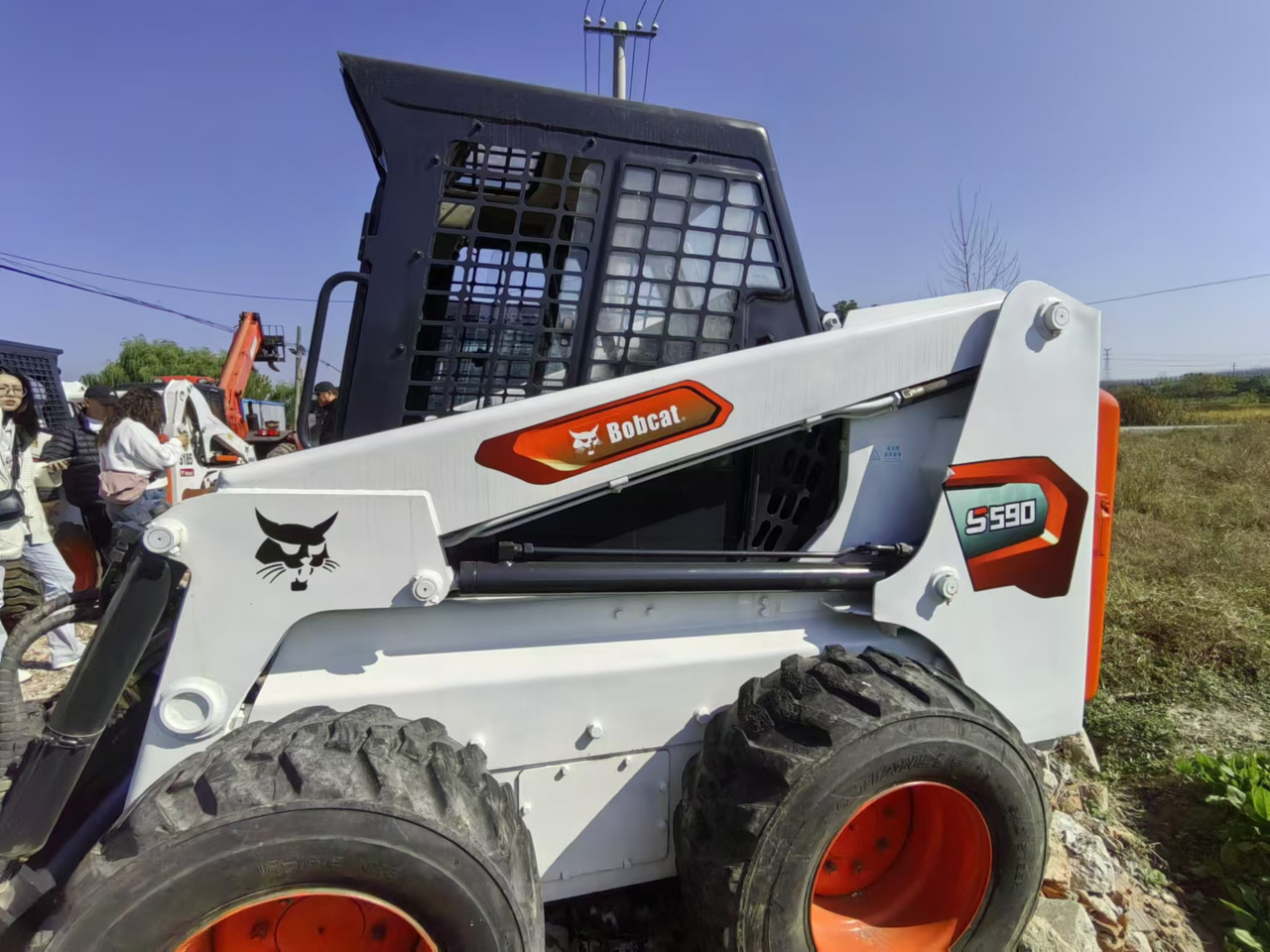 BOBCAT S590 - Mini utovarivač: slika 3 BOBCAT S590 - Mini utovarivač: slika 3