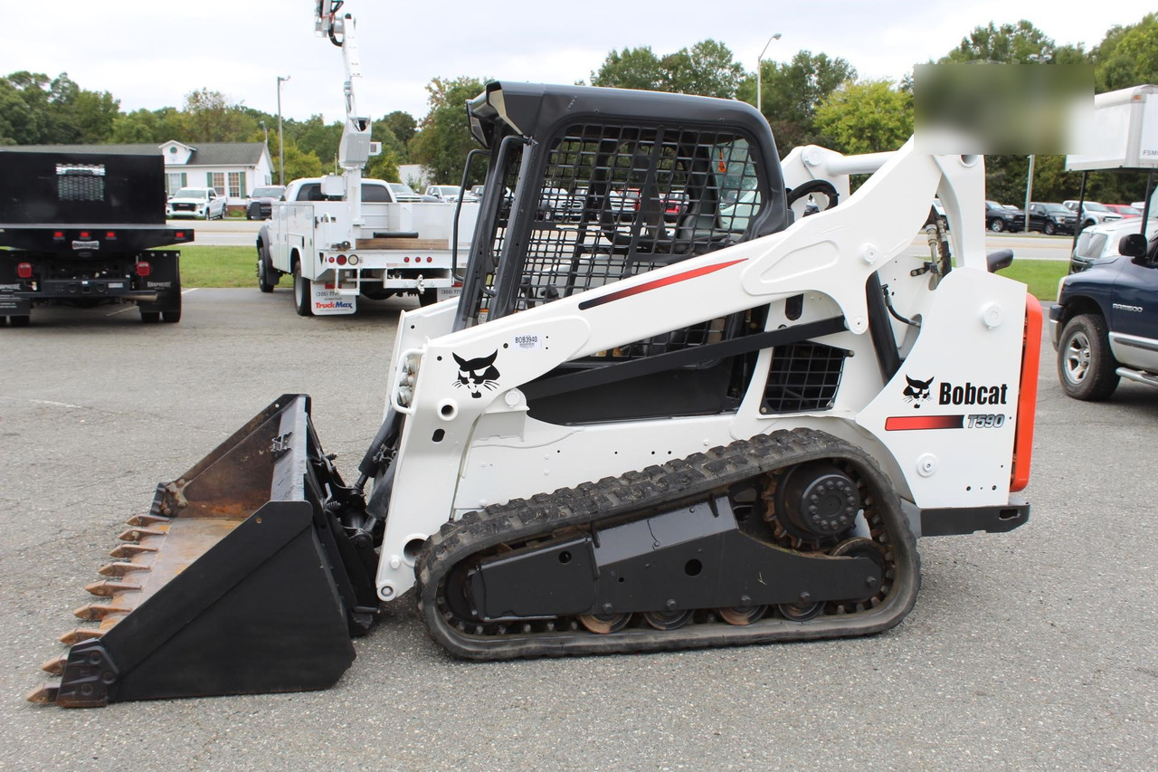 BOBCAT T590 - Mini utovarivač: slika 2 BOBCAT T590 - Mini utovarivač: slika 2