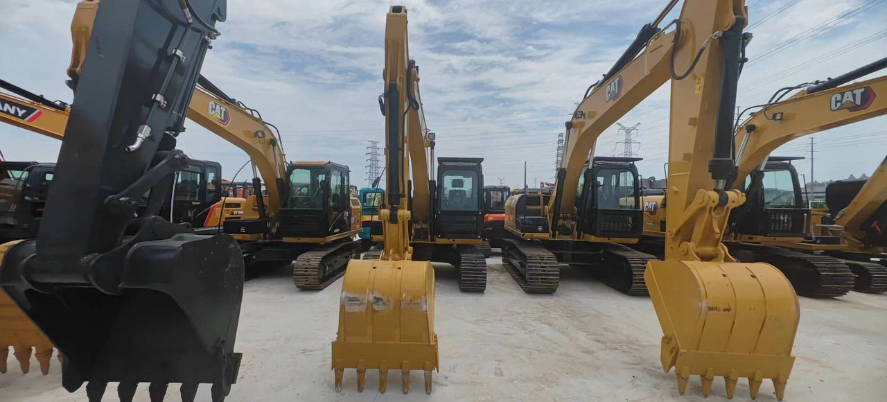 CATERPILLAR 312GC - Mini bager: slika 2 CATERPILLAR 312GC - Mini bager: slika 2
