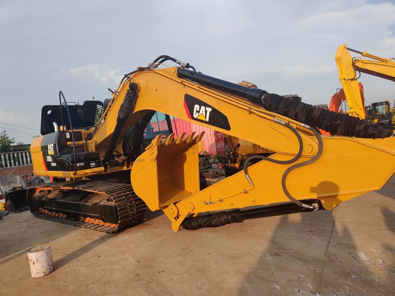 CATERPILLAR 315D - Bager guseničar: slika 3 CATERPILLAR 315D - Bager guseničar: slika 3
