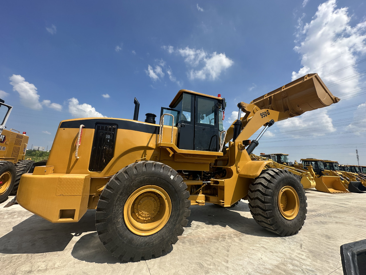 CATERPILLAR 950GC - Utovarivač točkaš: slika 1 CATERPILLAR 950GC - Utovarivač točkaš: slika 1
