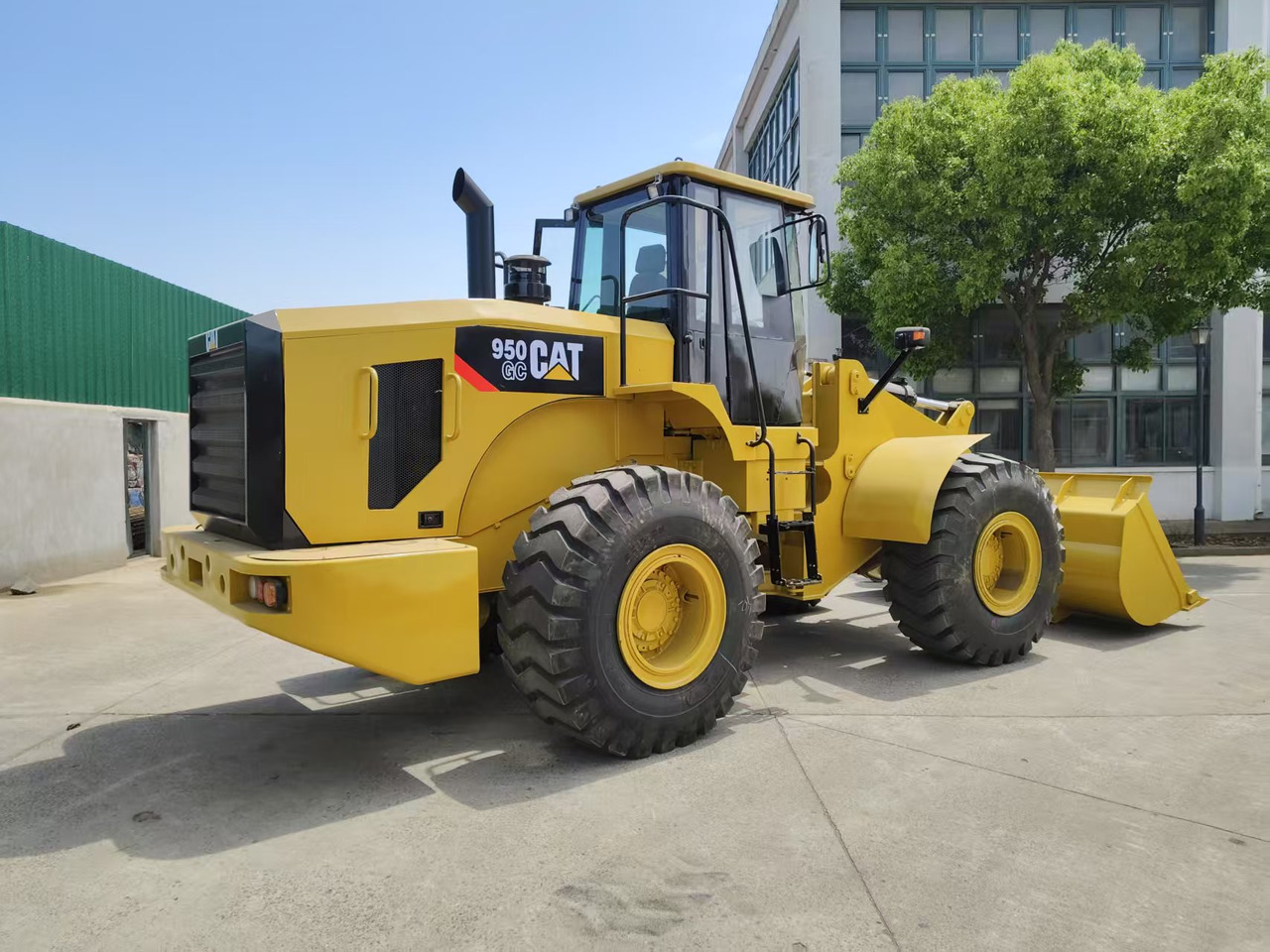 CATERPILLAR 950GC - Utovarivač točkaš: slika 4 CATERPILLAR 950GC - Utovarivač točkaš: slika 4