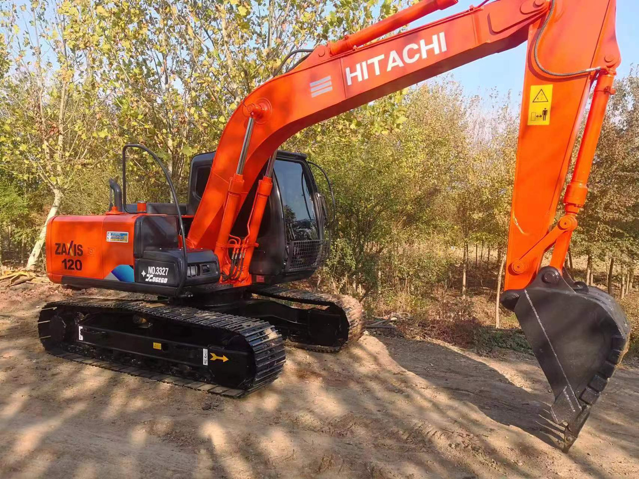HITACHI ZX120 - Bager guseničar: slika 4 HITACHI ZX120 - Bager guseničar: slika 4