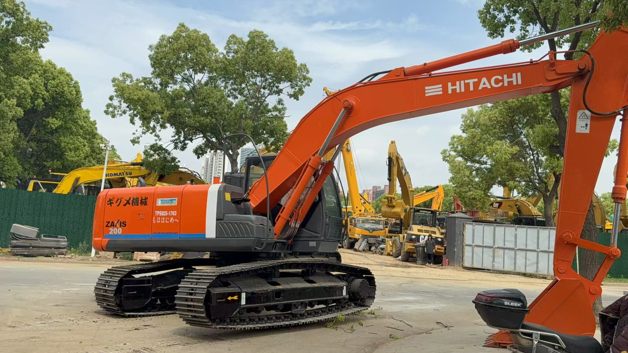 HITACHI ZX200 - Bager guseničar: slika 2 HITACHI ZX200 - Bager guseničar: slika 2