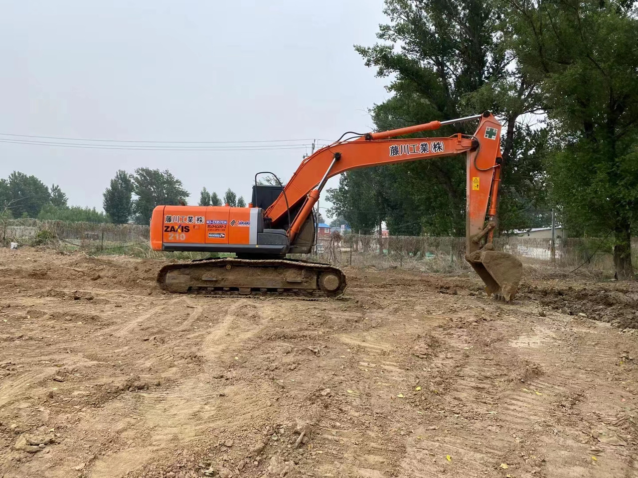 HITACHI ZX210-3G - Bager guseničar: slika 4 HITACHI ZX210-3G - Bager guseničar: slika 4