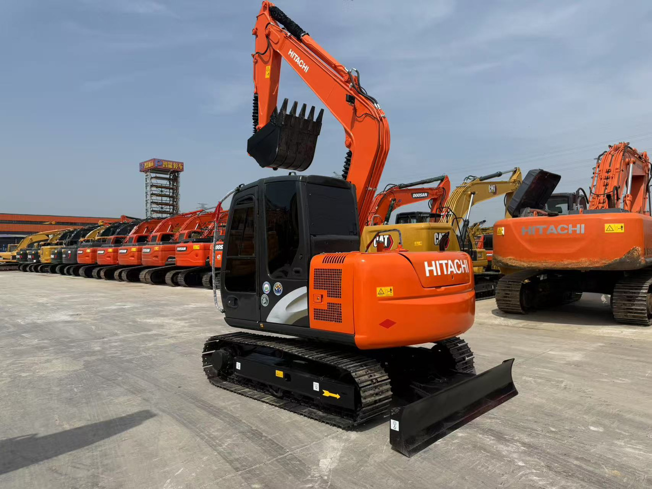 HITACHI ZX70 - Bager guseničar: slika 3 HITACHI ZX70 - Bager guseničar: slika 3