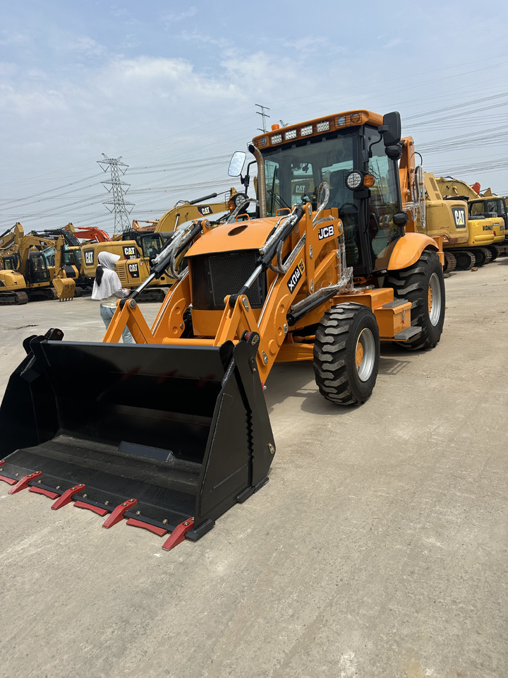 JCB 3CX - Bager utovarivač: slika 4 JCB 3CX - Bager utovarivač: slika 4