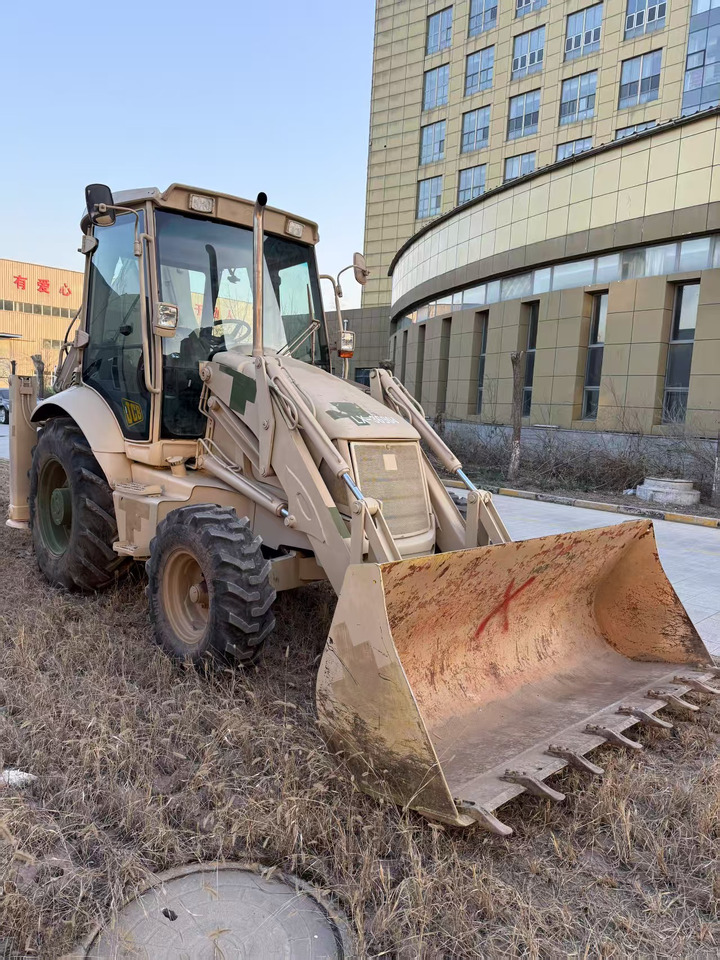 JCB 3CX - Bager utovarivač: slika 3 JCB 3CX - Bager utovarivač: slika 3