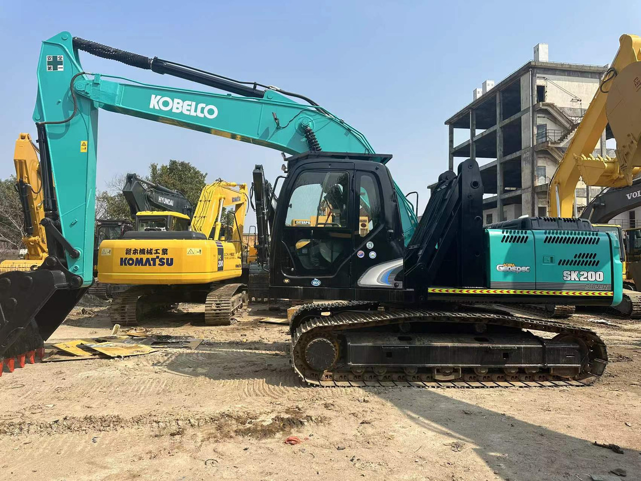 KOBELCO SK200-8 - Bager guseničar: slika 1 KOBELCO SK200-8 - Bager guseničar: slika 1
