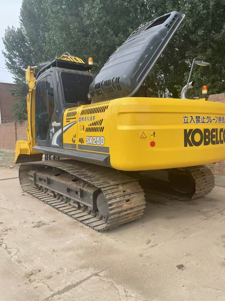 KOBELCO SK250 - Mini bager: slika 2 KOBELCO SK250 - Mini bager: slika 2