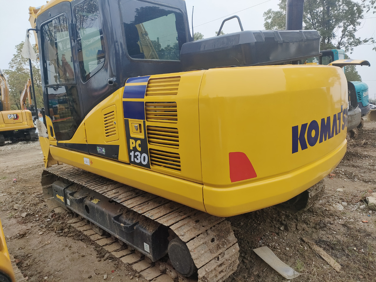 KOMATSU PC130-7 - Bager točkaš: slika 5 KOMATSU PC130-7 - Bager točkaš: slika 5