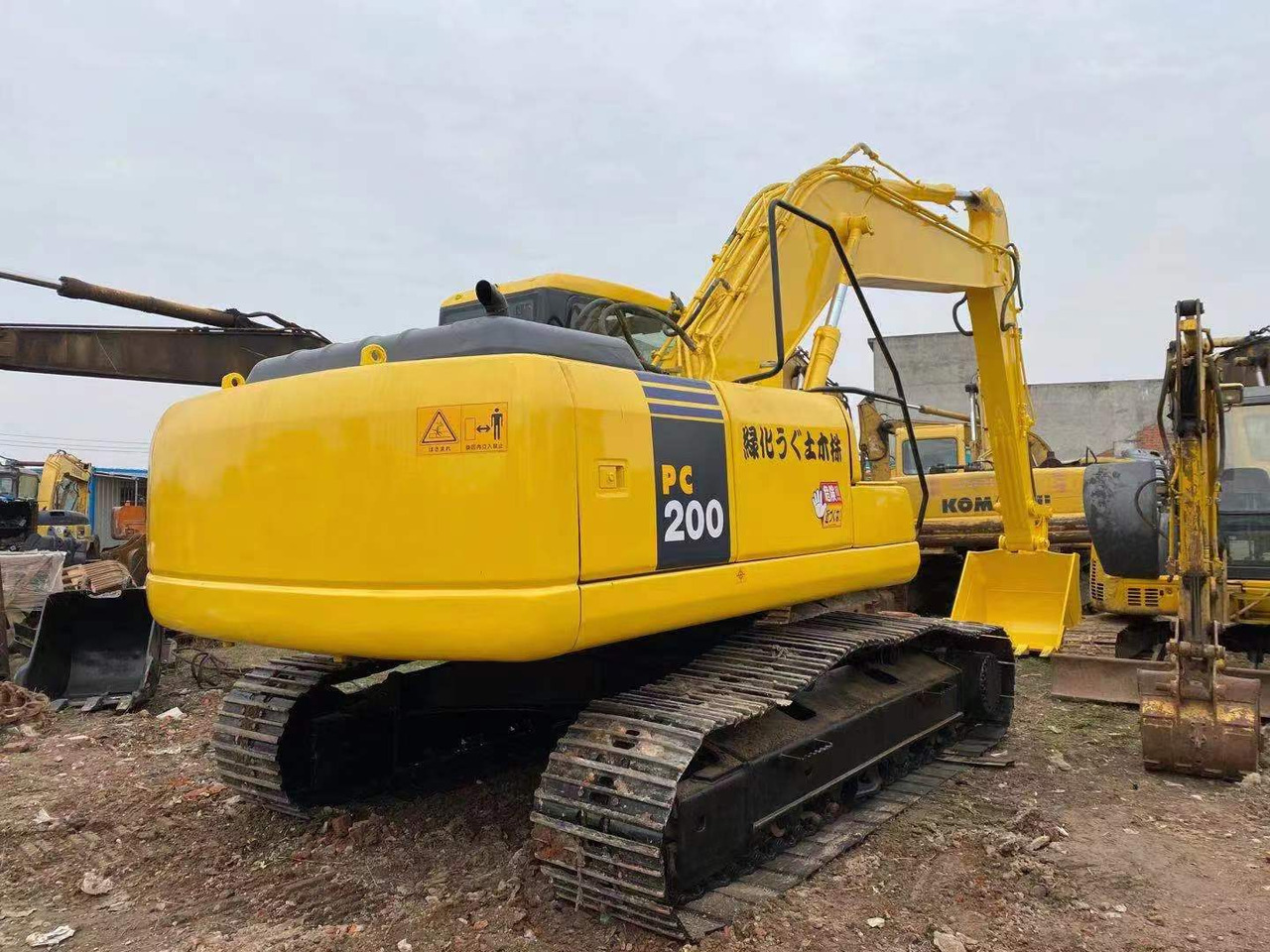 KOMATSU PC200-7 - Bager guseničar: slika 3 KOMATSU PC200-7 - Bager guseničar: slika 3