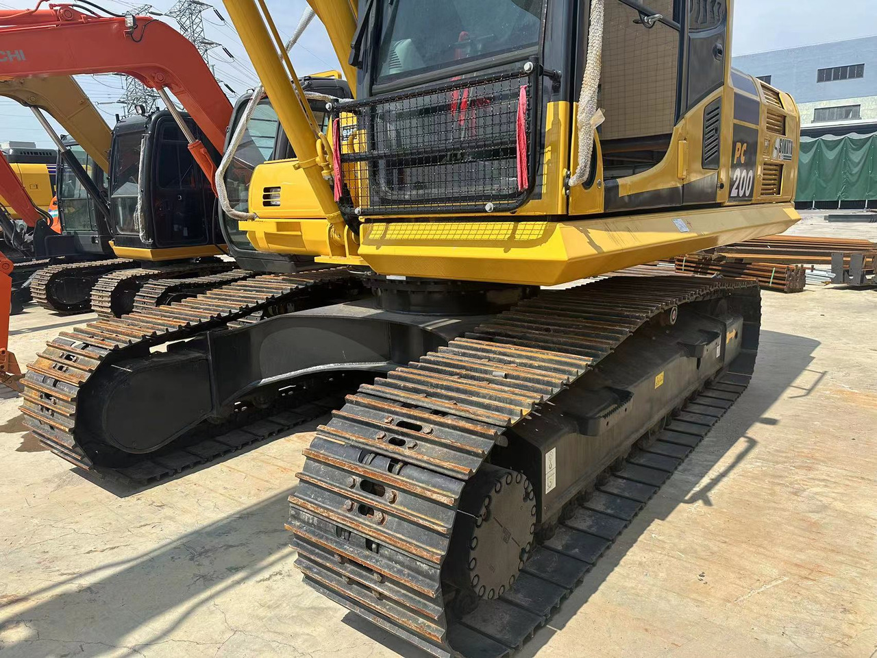 KOMATSU PC200-8N1 - Bager guseničar: slika 3 KOMATSU PC200-8N1 - Bager guseničar: slika 3