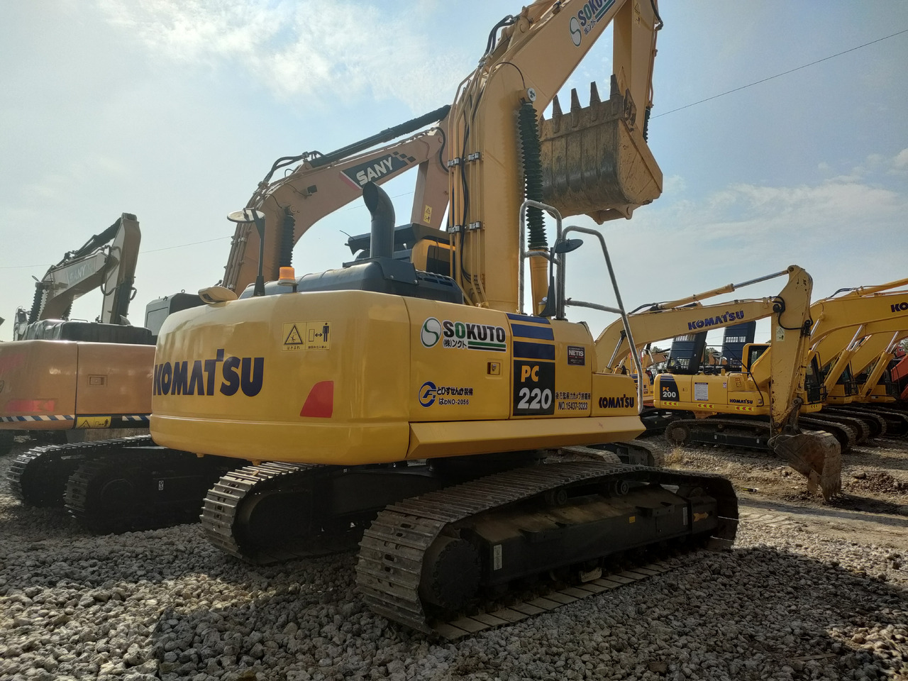 KOMATSU PC220-8 - Bager guseničar: slika 4 KOMATSU PC220-8 - Bager guseničar: slika 4