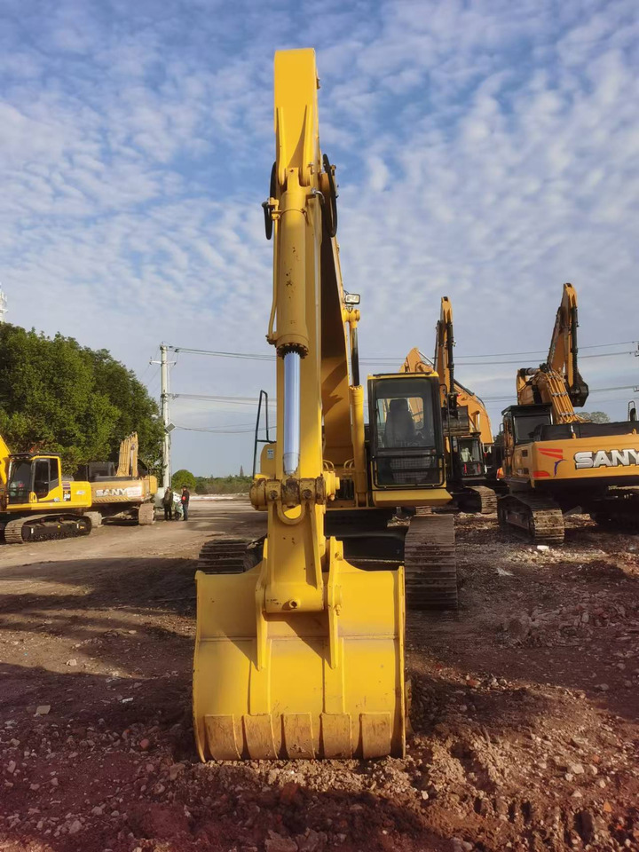 KOMATSU PC300-7 - Bager guseničar: slika 2 KOMATSU PC300-7 - Bager guseničar: slika 2