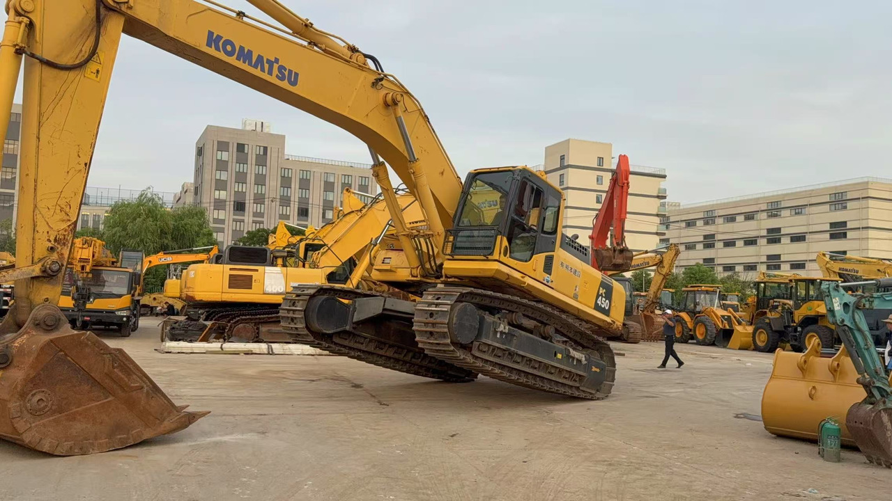 KOMATSU PC450-8 - Bager guseničar: slika 2 KOMATSU PC450-8 - Bager guseničar: slika 2