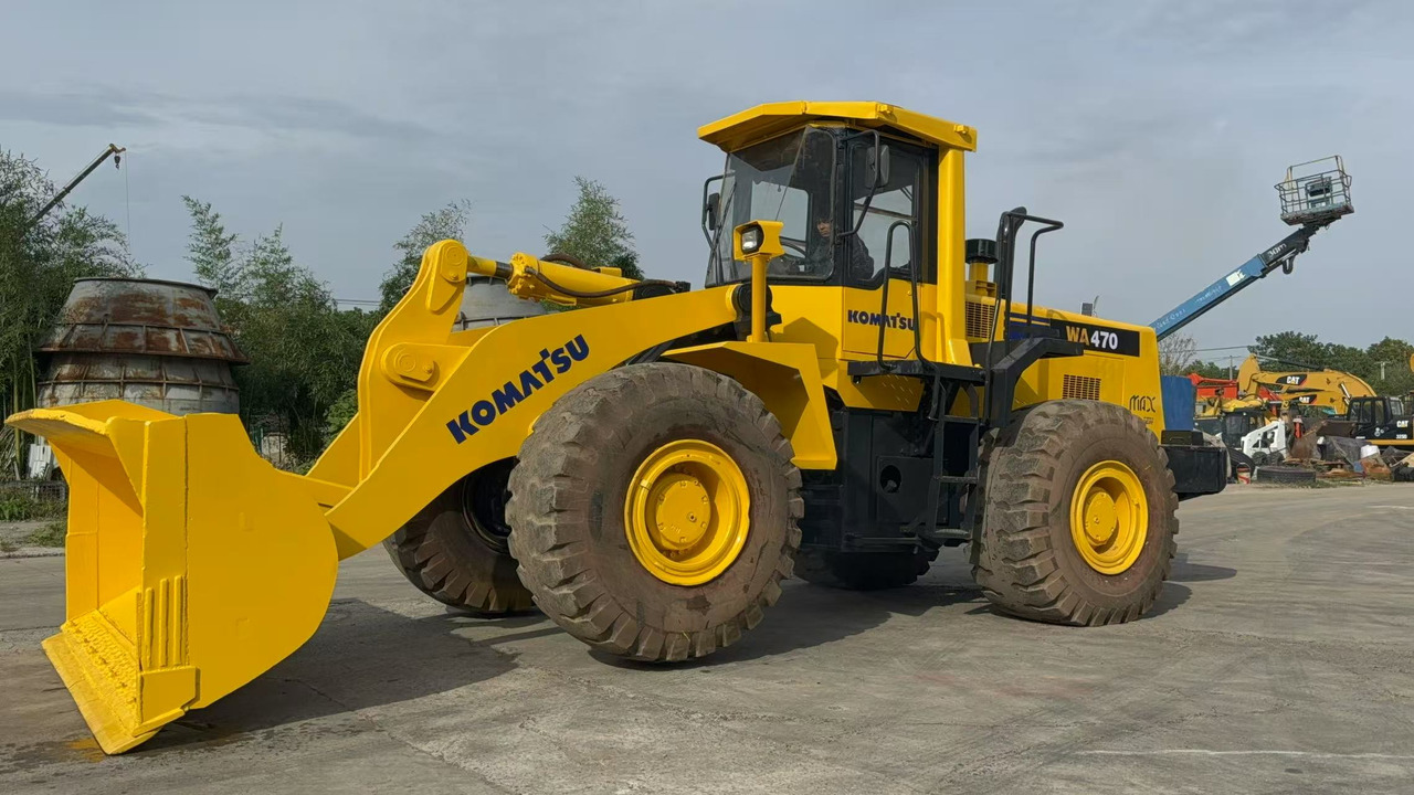 KOMATSU WA470-3 - Utovarivač točkaš: slika 1 KOMATSU WA470-3 - Utovarivač točkaš: slika 1