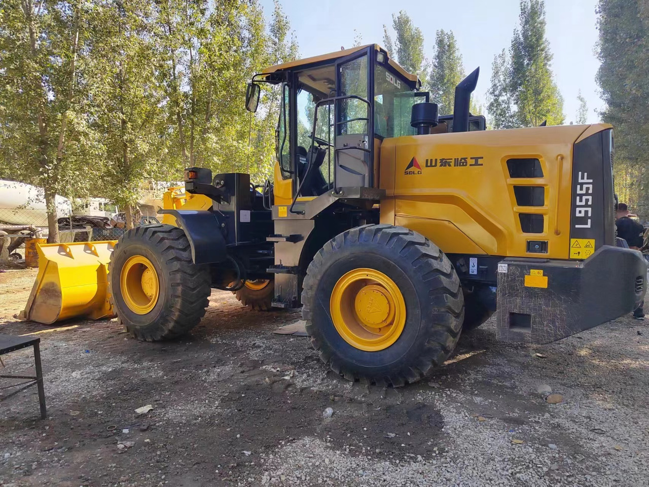 SDLG LG955F - Utovarivač točkaš: slika 1 SDLG LG955F - Utovarivač točkaš: slika 1