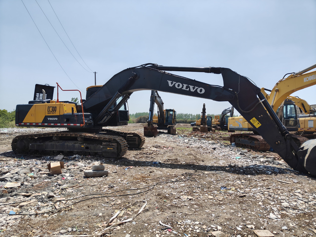 VOLVO EC300 - Bager guseničar: slika 4 VOLVO EC300 - Bager guseničar: slika 4