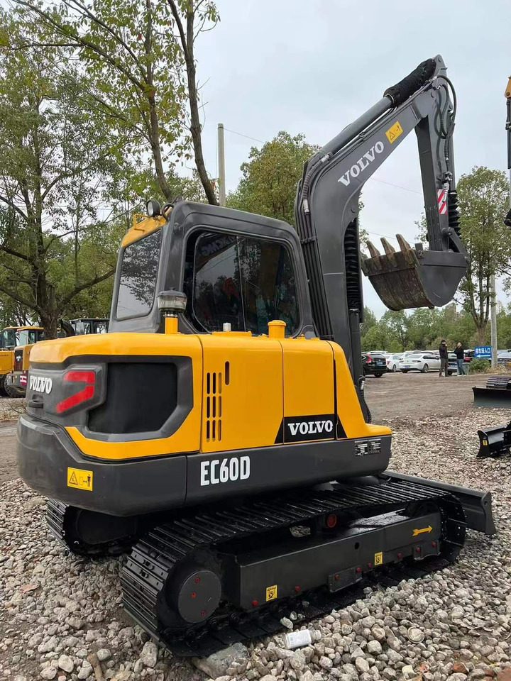 VOLVO EC60D - Bager guseničar: slika 2 VOLVO EC60D - Bager guseničar: slika 2
