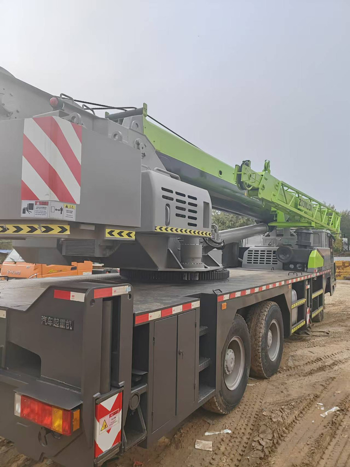 ZOOMLION ZTC350H - Pokretni kran: slika 3 ZOOMLION ZTC350H - Pokretni kran: slika 3