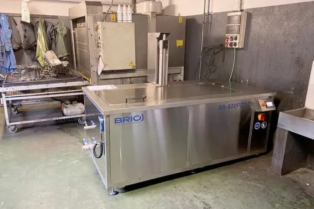 BRIO Ultrasonics BR-600 MOLD Ultrasonic cleaning machine - Ultrazvučna kada: slika 3 BRIO Ultrasonics BR-600 MOLD Ultrasonic cleaning machine - Ultrazvučna kada: slika 3
