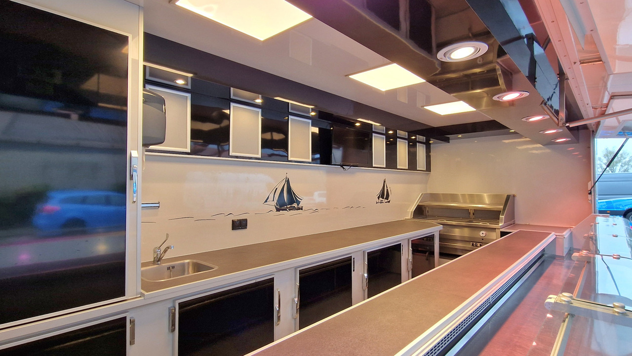 BK Market Trailers - Prikolica sa zatvorenim sandukom: slika 5 BK Market Trailers - Prikolica sa zatvorenim sandukom: slika 5